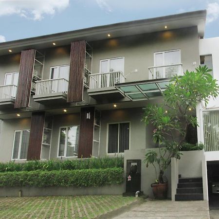 Omah Dasar Hotel Джакарта Екстер'єр фото